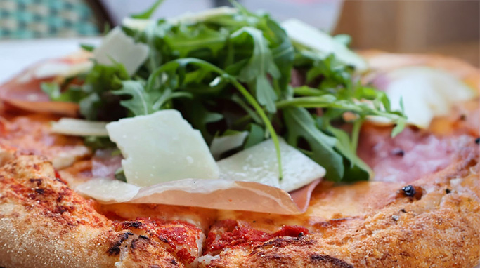 Cafe de Flore Kolding Storcenter pizza